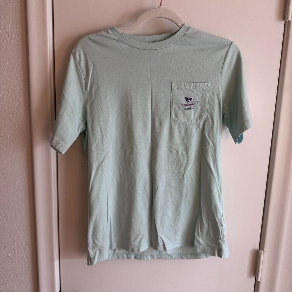 Boys L (16) Vineyard Vines Screenprint Pocket T-Shirt Light Blue GUC/Play - Picture 3 of 6